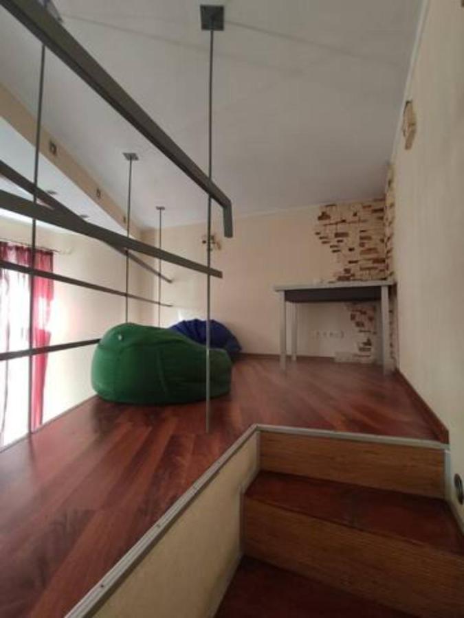 Comfortable Apartment On Mikhaylovskiy Lane Kiev Dış mekan fotoğraf
