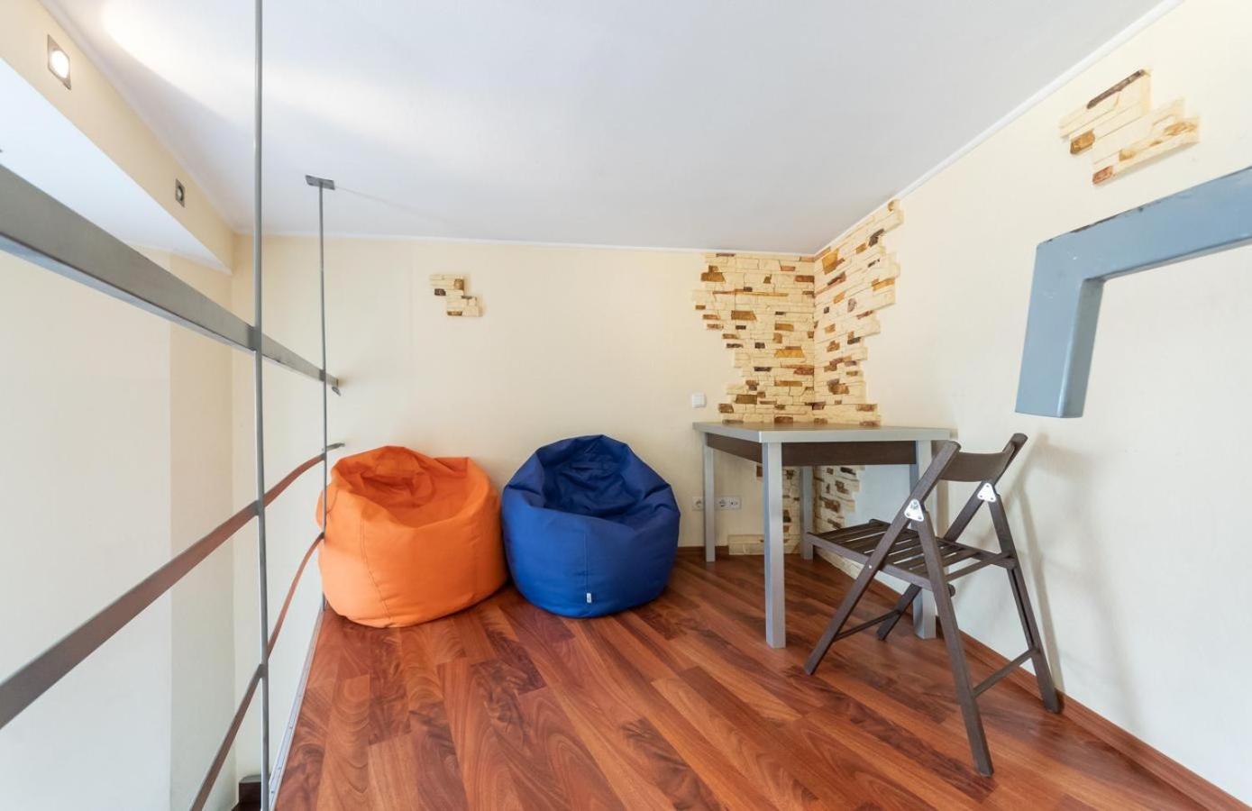 Comfortable Apartment On Mikhaylovskiy Lane Kiev Dış mekan fotoğraf